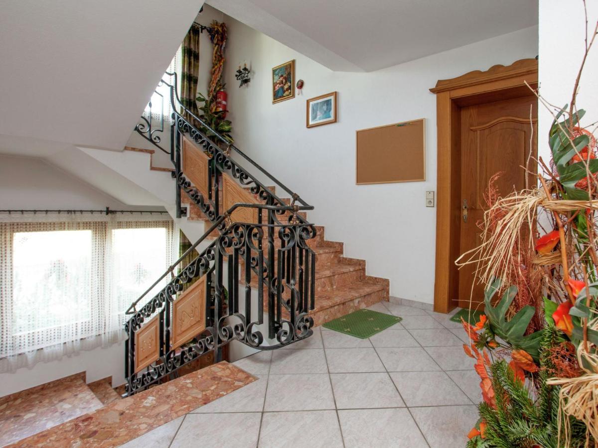 Apartment In Hart Im Zillertal With Garden Balcony Parking Fügen Extérieur photo