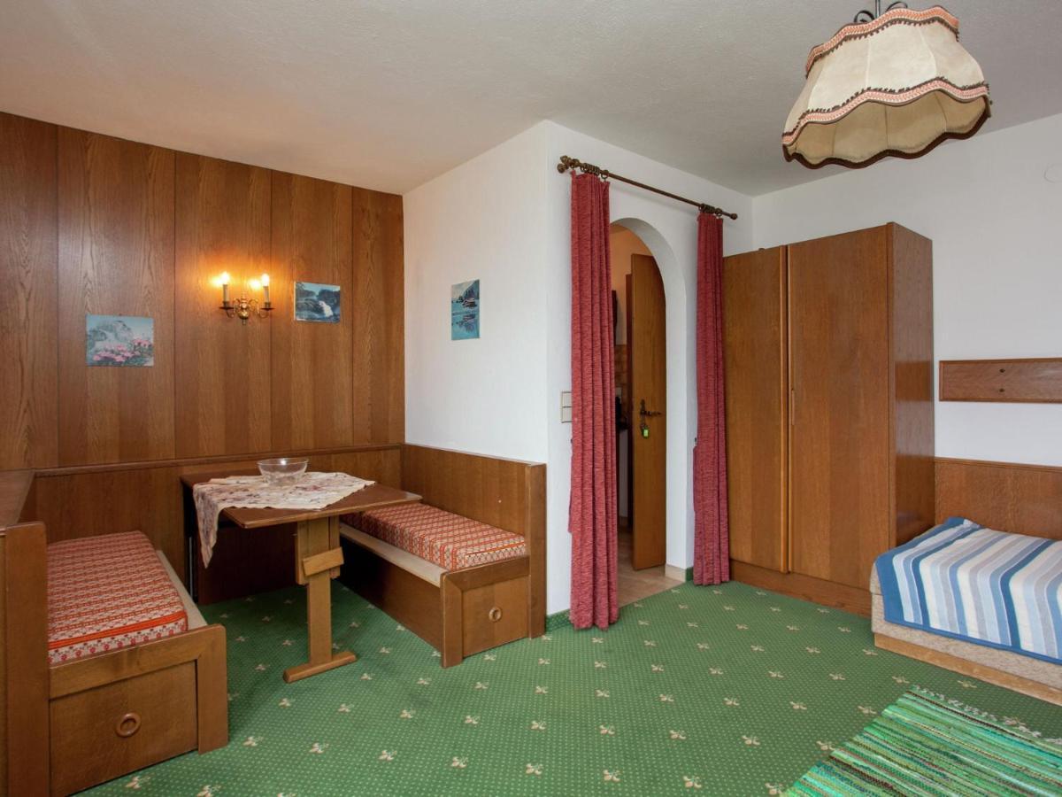 Apartment In Hart Im Zillertal With Garden Balcony Parking Fügen Extérieur photo