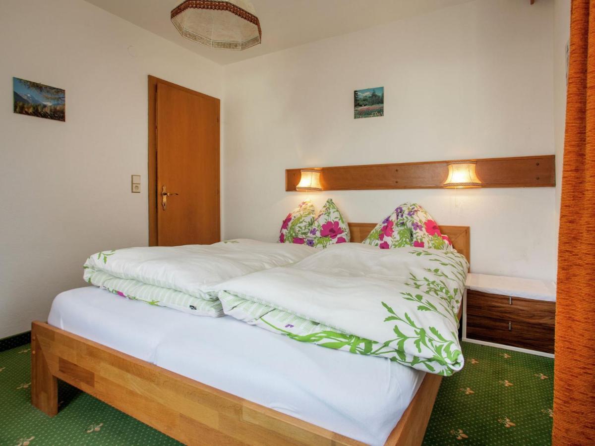 Apartment In Hart Im Zillertal With Garden Balcony Parking Fügen Extérieur photo