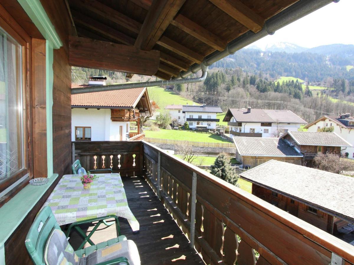 Apartment In Hart Im Zillertal With Garden Balcony Parking Fügen Extérieur photo
