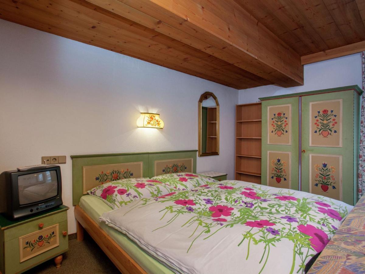 Apartment In Hart Im Zillertal With Garden Balcony Parking Fügen Extérieur photo